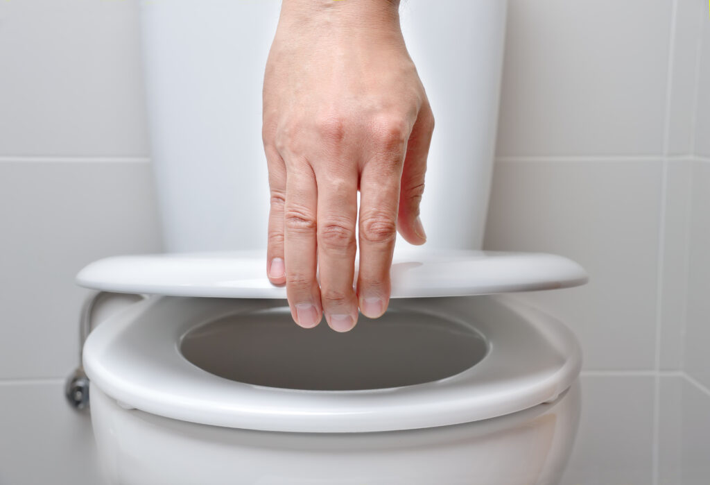  The Benefits of Hiring a Professional to Repair Your Commercial Toilet